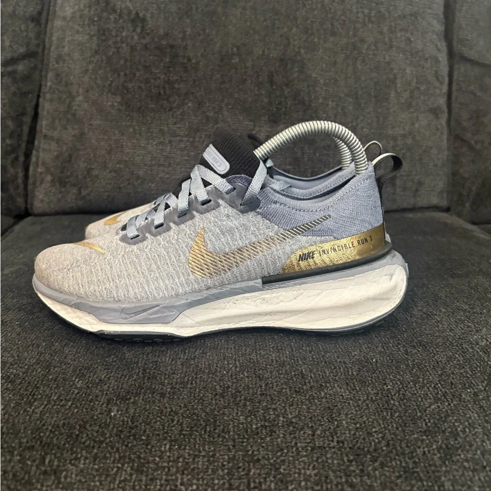 Nike Women's ZoomX Invincible 3 Gray Gold Black Size 7.5 - Picture 3 of 7